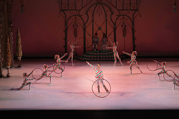 20141229_Nutcracker_WPB_Hoops_CG3P1503