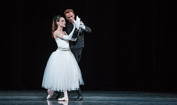 20180405_La Valse_Balanchine_Ravel__73A4794-4