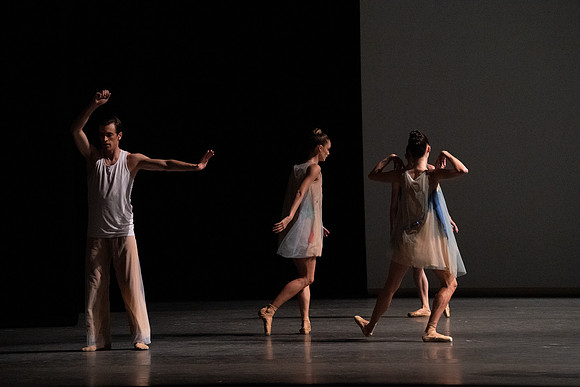20250327_Picture_at_an_Exhibition_DSC7378