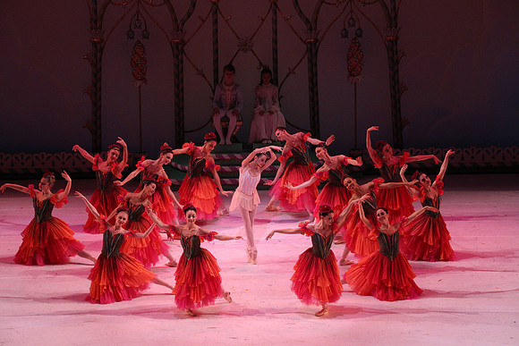20141229_Nutcracker_WPB_Flowers__CG3P2085