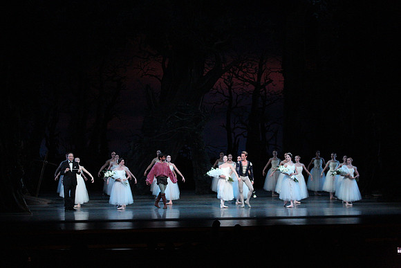 20161021_MCB_Giselle_Act2_Preformance_Arsht_9C7C0114