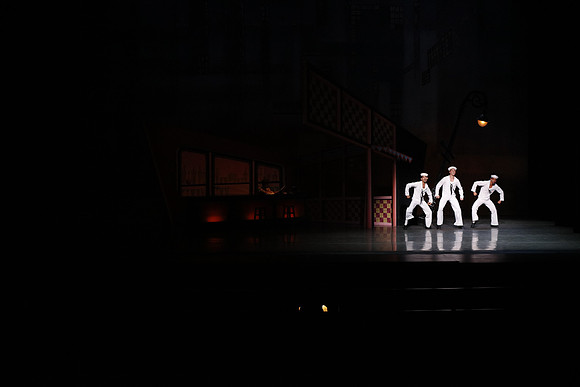 20151022_MCB_Fancy_Free_Warmup_Stage_Arsht_75A5278