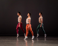 20170113_Glass_Pieces_Akhnaten_PR_MCB_Arsht_73A0703