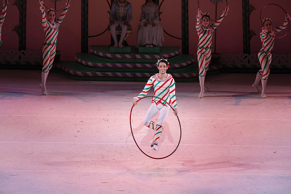 20141229_Nutcracker_WPB_Hoops_CG3P1448