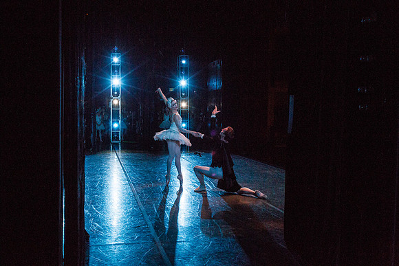 20151022_MCB_Back_Stage_Arsht_L1B6129