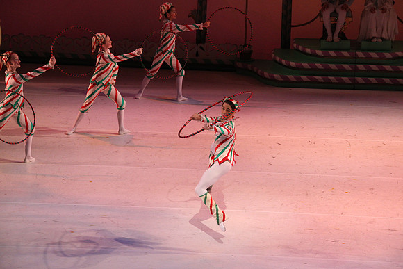 20141229_Nutcracker_WPB_Hoops_CG3P1421