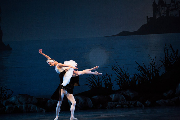 20151022_MCB_Swan_Lake_DR_Arsht_IMG_7737