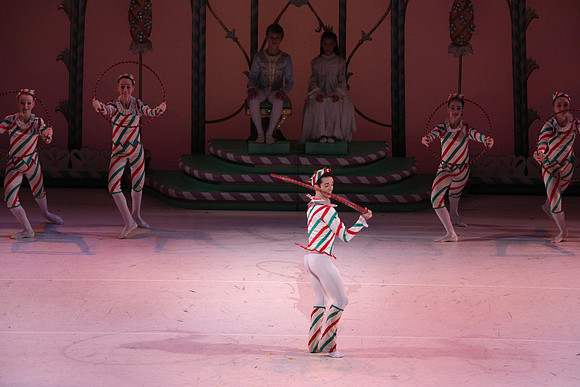 20141229_Nutcracker_WPB_Hoops_CG3P1441