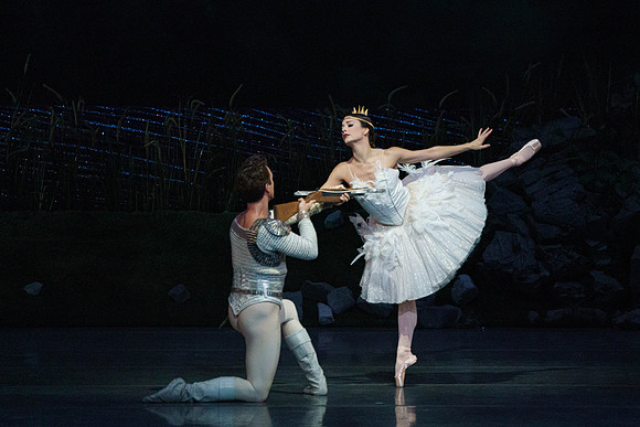 Swan Lake 2 Cast  for Amber double cheque it Tricia 0337-2
