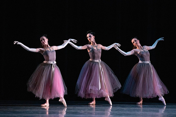 20180405_La Valse_Balanchine_Ravel__73A4171