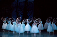20161022_MCB_Giselle_Act2_2Cast_Tricia_Arsht_73A0044