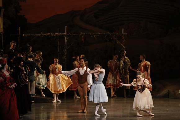 20161021_MCB_Giselle_Act1_Preformance_Arsht_73A0094
