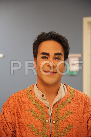 20150226_The_Pearl_Fisher_Backstage_Makeup_9C7C0510