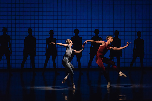 20170113_Glass_pieces_Facades_Simone_PR_MCB_Arsht__73A0335