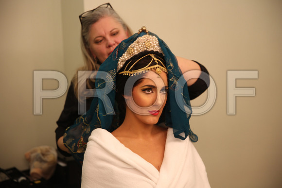 20150226_The_Pearl_Fisher_Backstage_Makeup_9C7C0499