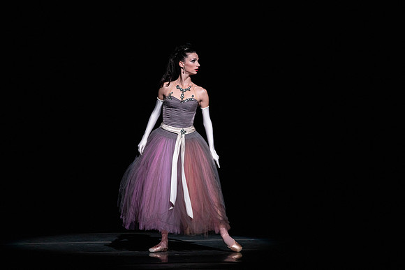 20180405_La Valse_Balanchine_Ravel__73A4811