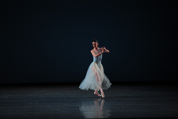 20170114_Serenade_Preformance_Tricia_Jeanette_Emily_Saturday_MCB_9C7C0101
