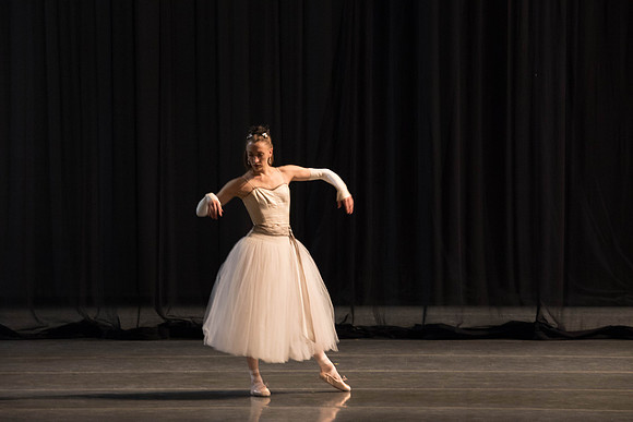 20180406_La_Valse_Motion_Blur_Balanchine_73A6909