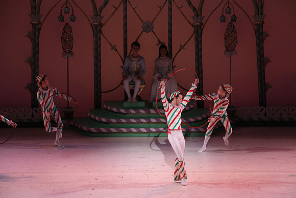 20141229_Nutcracker_WPB_Hoops_CG3P1392
