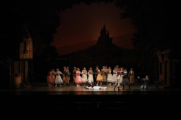 20161020_MCB_Giselle_Act1_DRSH_75A0061
