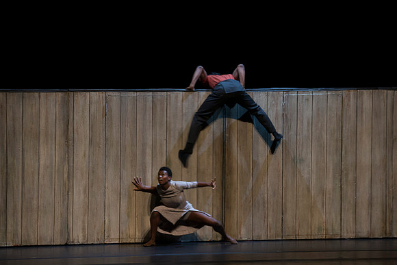 20170223_Alvin_Ailey_Walking_Mad_PR_Closeup_G3P1503