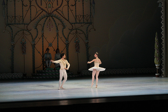 20141223_Nutcracker_ARTC_Pasdedeux_AL1B5772