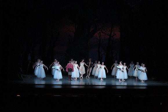20161021_MCB_Giselle_Act2_Preformance_Arsht_9C7C0050