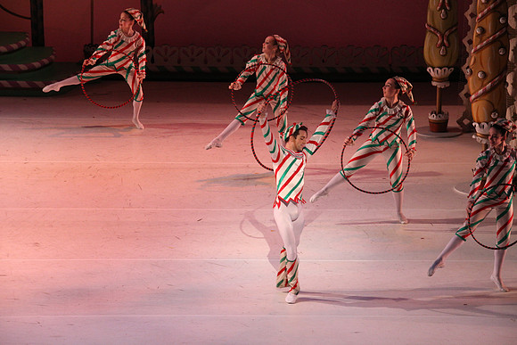 20141229_Nutcracker_WPB_Hoops_CG3P1414