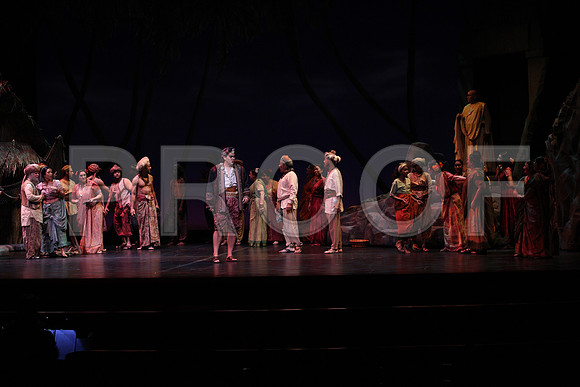20150226_The_Pearl_Fisher_Act_29C7C0639
