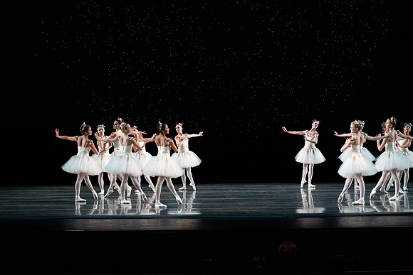 20220317_Dimonds_Dress Rehearsal_DSC1300