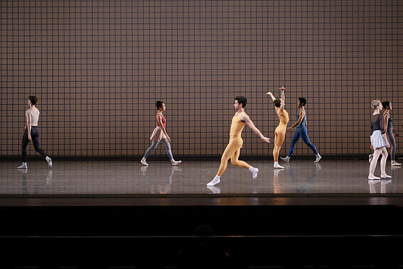 20170113_Glass_Pieces_no Makeup_DR_MCB_Arsht__73A0347