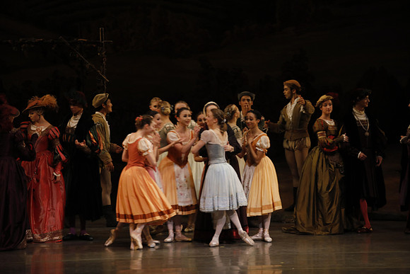 20161021_MCB_Giselle_Act1_Preformance_Arsht_73A0065