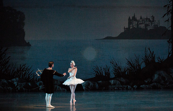 20151025_MCB_Swan_Lake_2Cast_Arsht_IMG_7680