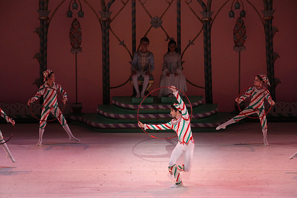 20141229_Nutcracker_WPB_Hoops_CG3P1369