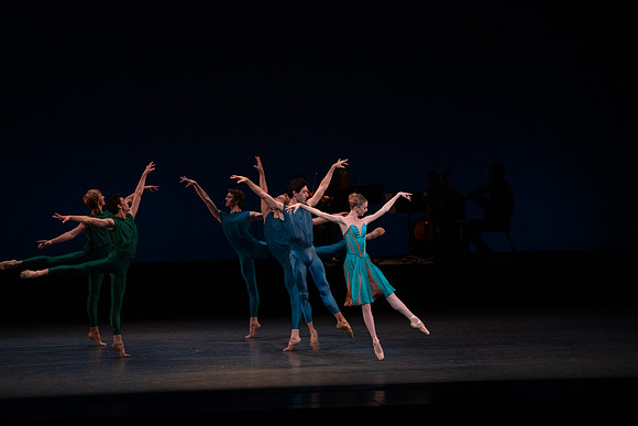 20240210_Winter_Mix_Paganini_in_Play_MCB_DSC1401