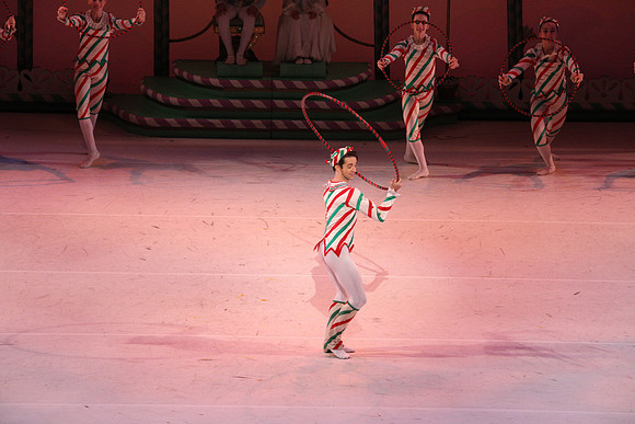 20141229_Nutcracker_WPB_Hoops_CG3P1454