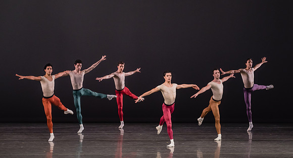 20170113_Glass_Pieces_Akhnaten_PR_MCB_Arsht_73A0863