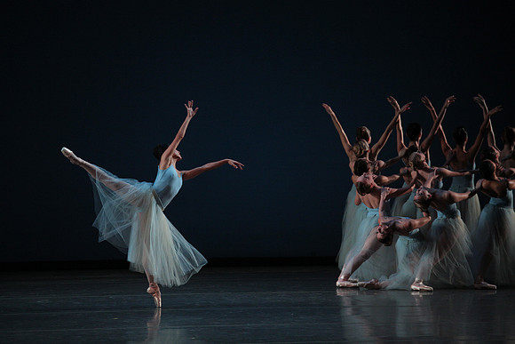 20170114_Serenade_Preformance_Tricia_Jeanette_Emily_Saturday_MCB_9C7C0074