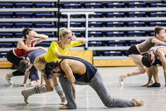20150821_Year_of_The_Rabbit_Justin_Peck_Rehersal_075A4371