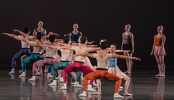20170113_Glass_Pieces_Akhnaten_PR_MCB_Arsht_73A1755
