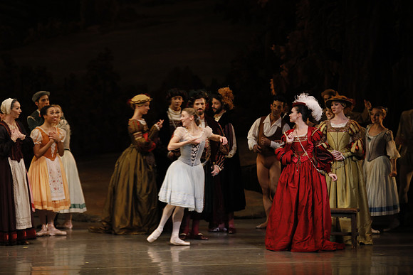 20161021_MCB_Giselle_Act1_Preformance_Arsht_73A0055