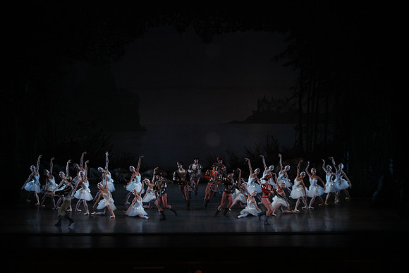 20151022_MCB_Swan_Lake_DR_WD_Arsht__75A6779