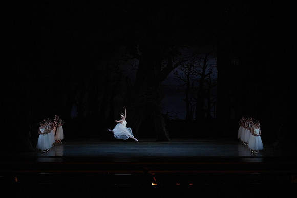 20161020_MCB_Giselle_Act1_DRSH_75A0631