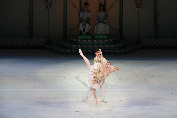 20141229_Nutcracker_WPB_PasDeDeux_CG3P2998