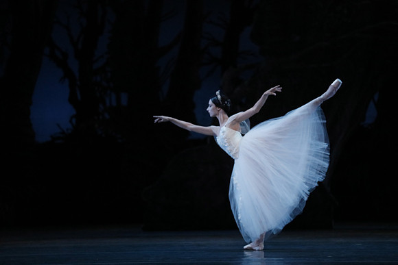 20161020_MCB_Giselle_Act2_DRDA_Arsht_73A5976