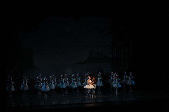 20151025_MCB_Swan_Lake_2Cast_Arsht_IMG_1502