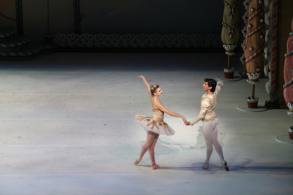 20141229_Nutcracker_WPB_PasDeDeux_CG3P2973