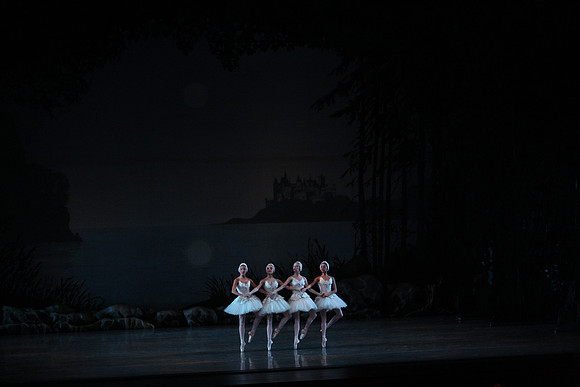 20151025_MCB_Swan_Lake_2Cast_Arsht_IMG_0054