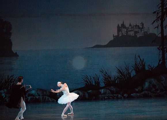 20151025_MCB_Swan_Lake_2Cast_Arsht_IMG_7677