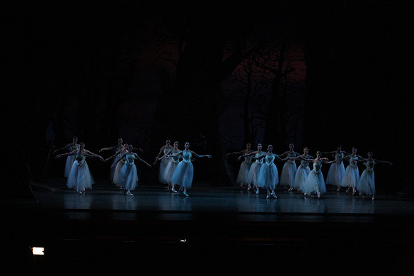 20161021_MCB_Giselle_Act2_Preformance_Arsht_9C7C0009